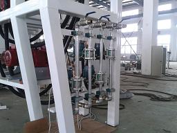 注浆系统具有操作简单，结构紧凑