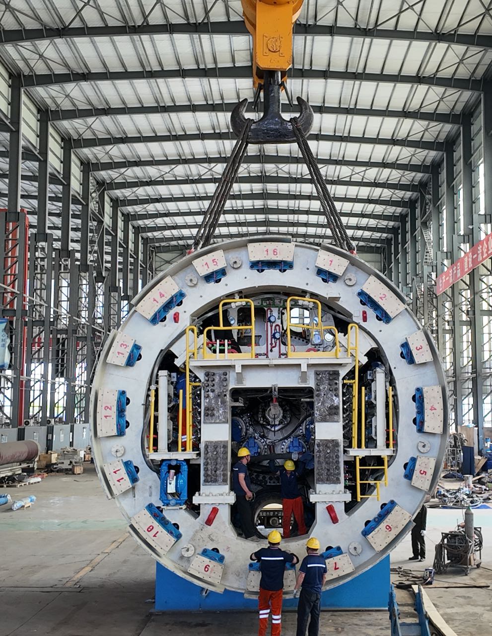 盾构机工作原理