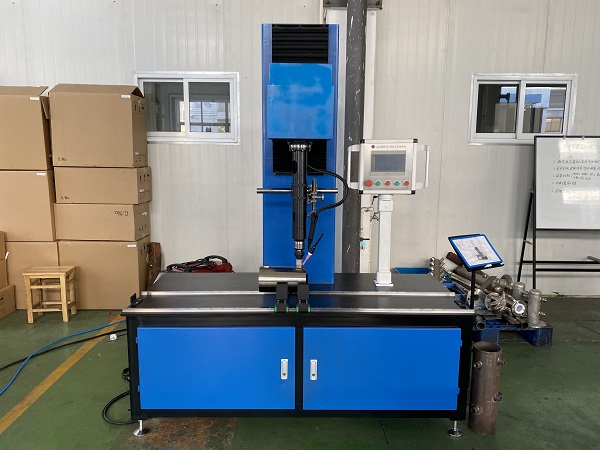 新机器ZYH237型转枪式环缝焊机发货