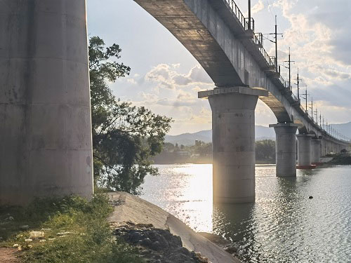 固定式柔性防撞设施