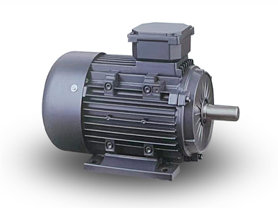 九一 JY-2025型节能定型机，超喂系统采用西门子电机，低转速扭力稳定，从而达到克重稳定。