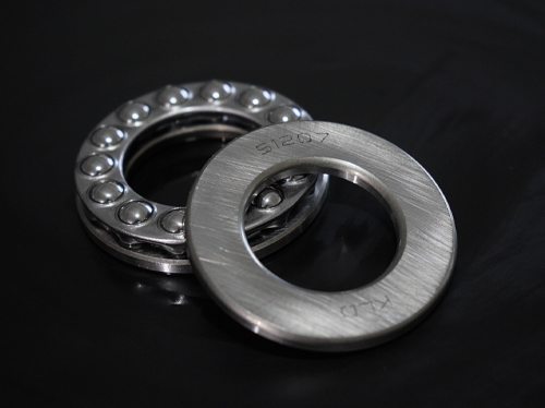 双向推力球轴承的特点是什么