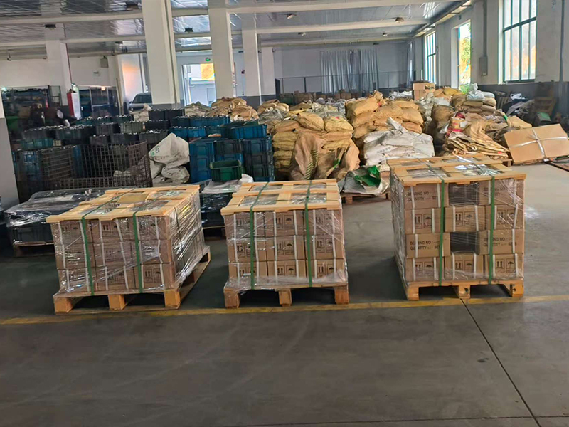 关节球发货现场