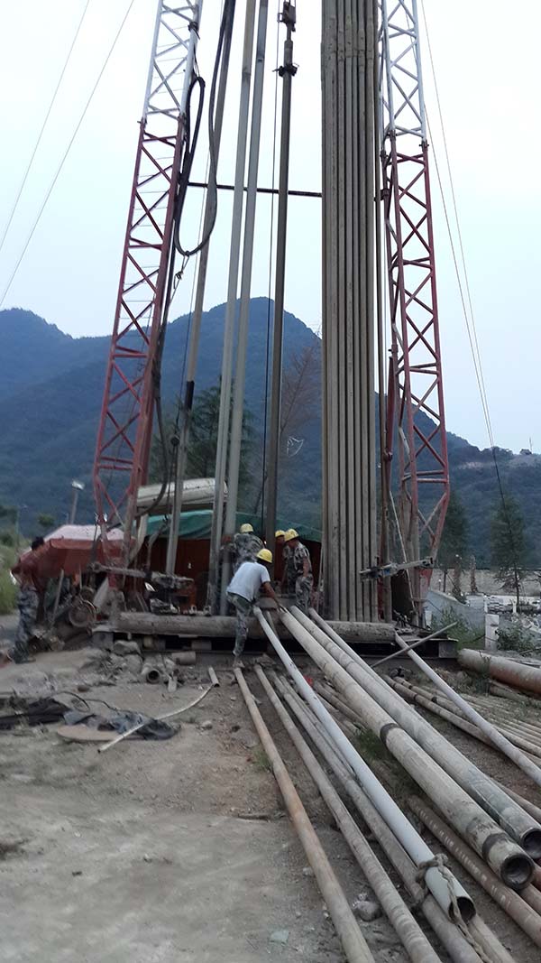 广东温泉钻井施工时要注意什么